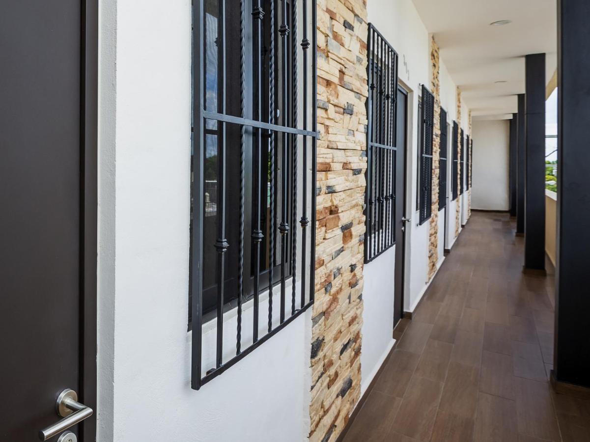 Woo Rooms Hotel Merida Bagian luar foto